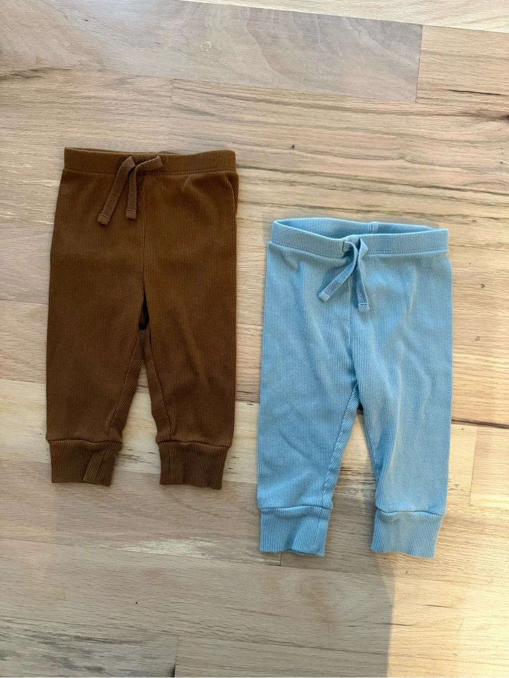 GAP baby Ribbed Joggers in Brown and Light Blue